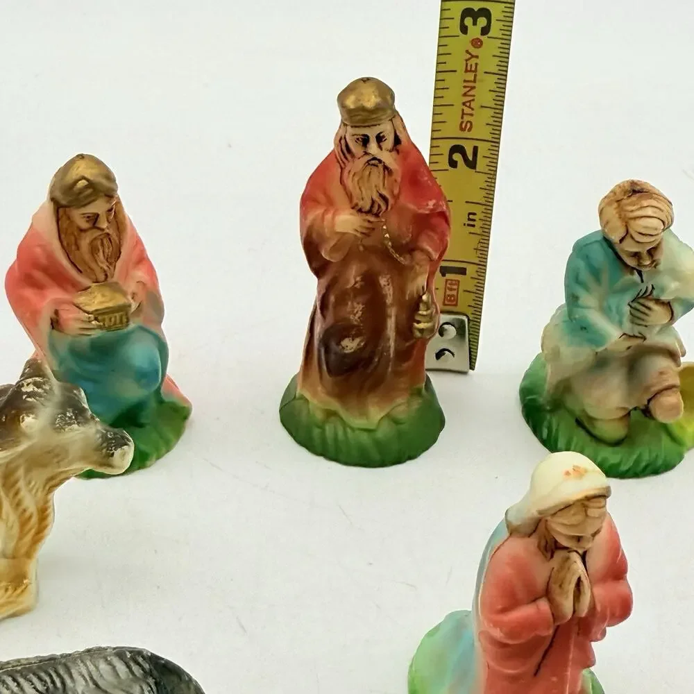 Hard Plastic Nativity Pieces Set 12 Made In Hong Kong